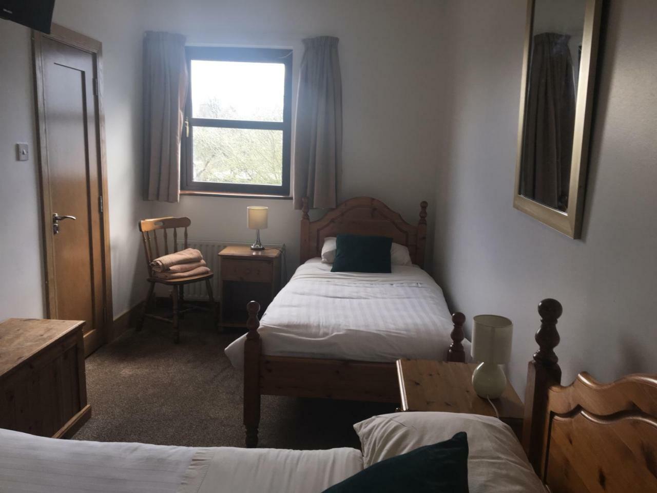 Dalys Accommodation Kilkenny Exterior foto
