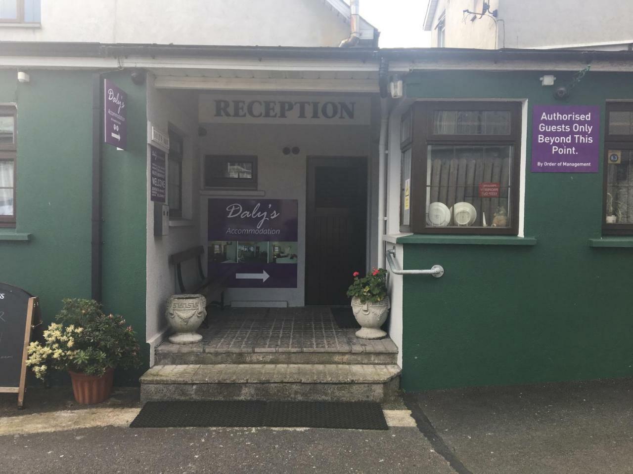 Dalys Accommodation Kilkenny Exterior foto